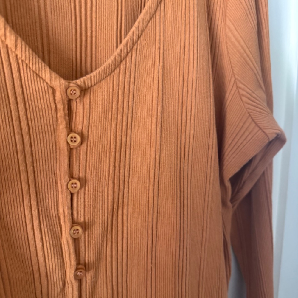 Anthropologie Beatrice Ribbed V-Neck Top - Picture 5 of 10